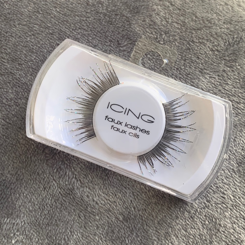Icing Faux Lashes